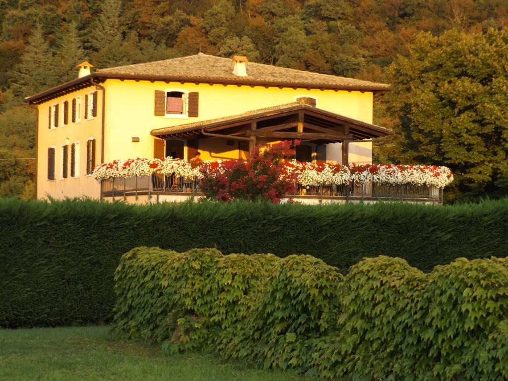 Bed and Breakfast Ca Vettor Affi Exterior foto